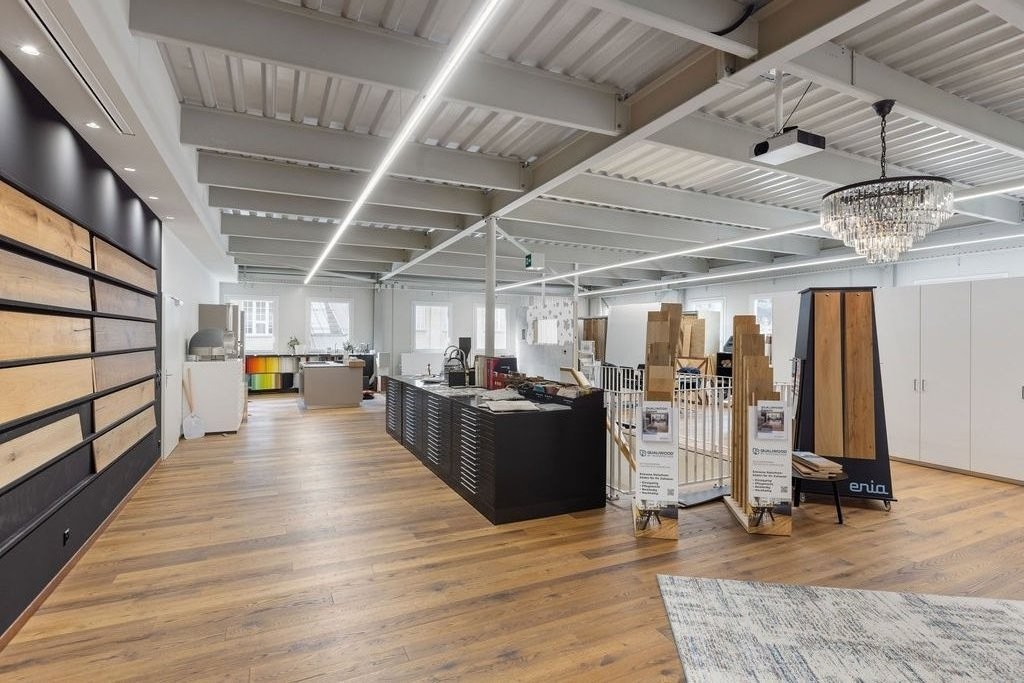 200-1000m² office