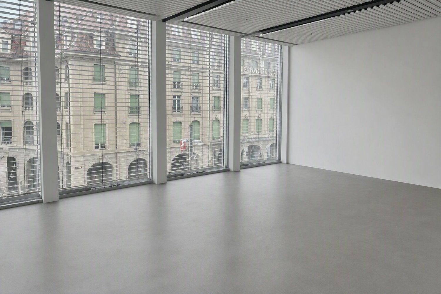 700m² practice