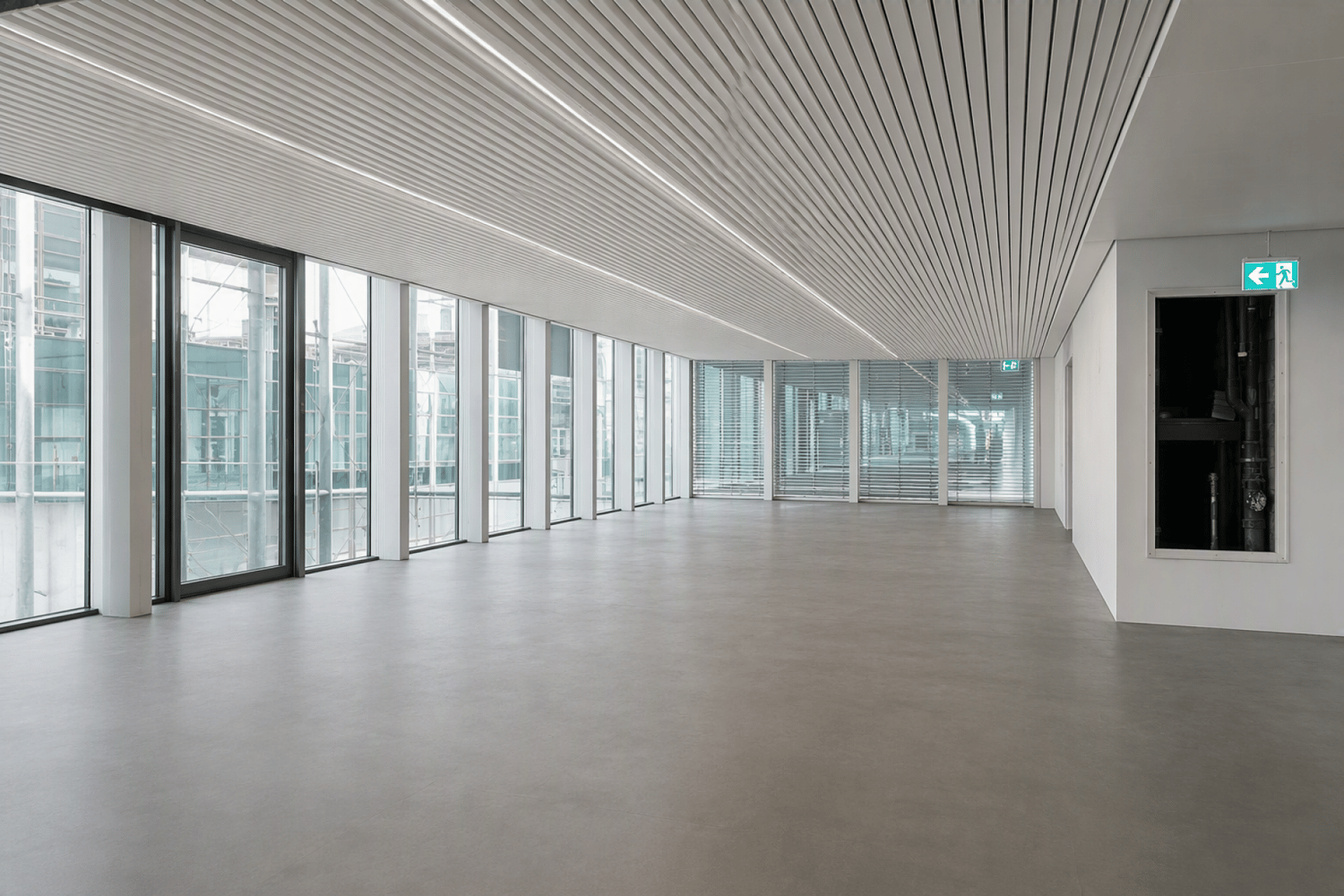700m² practice