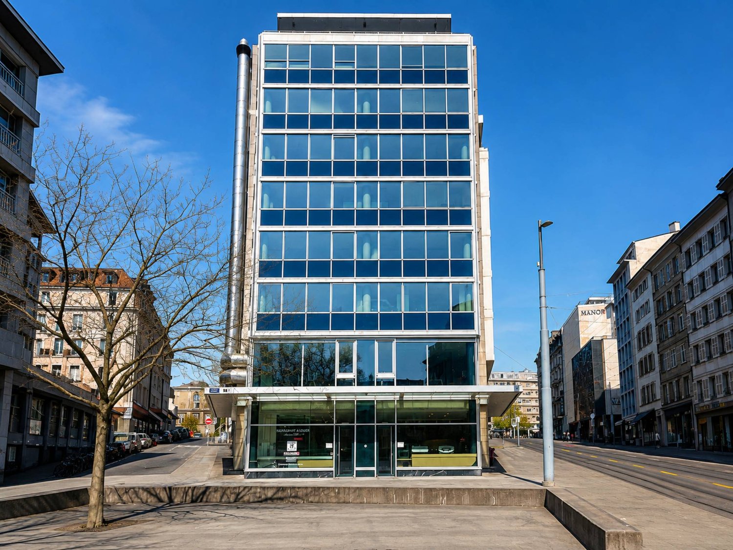 536m² Ladenlokal, Foto 2 von 4
