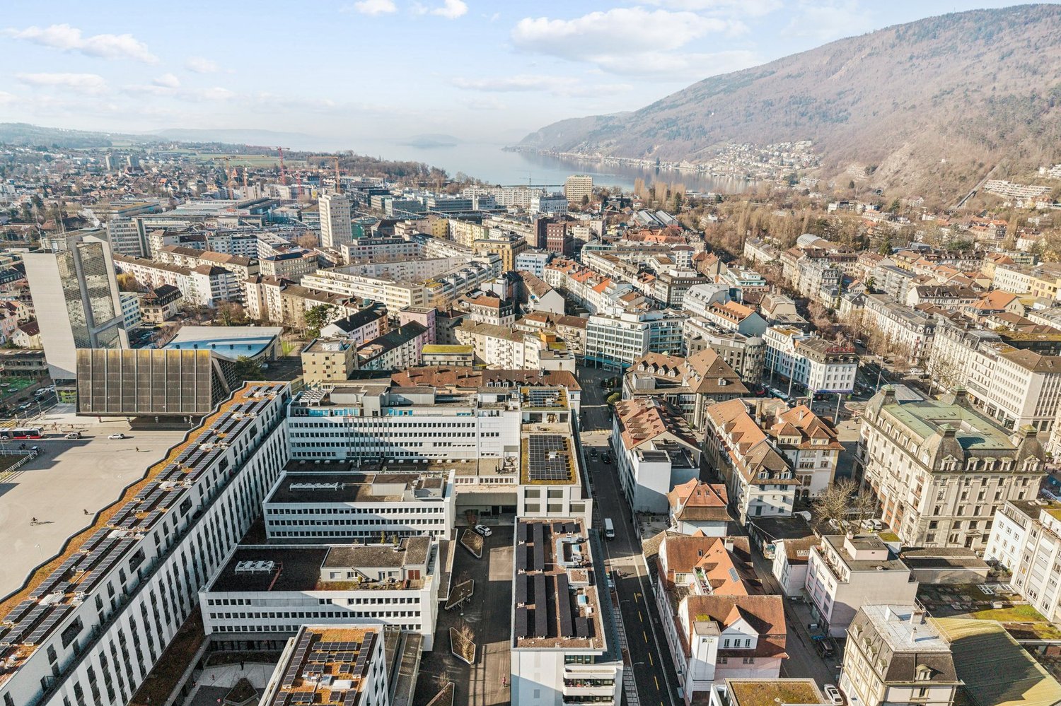 133m² office