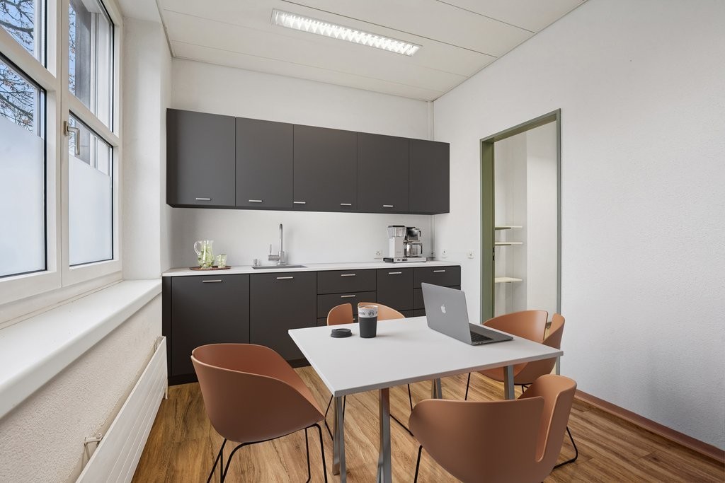 139m² office, Foto 7 von 7