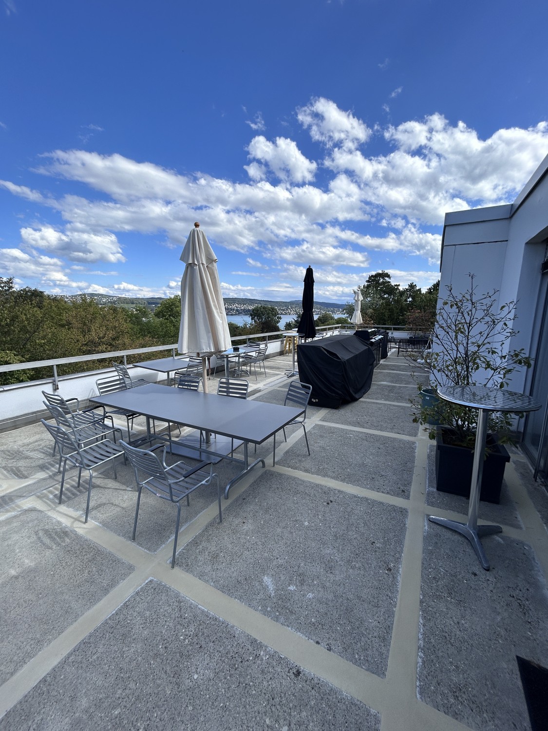 Bureau de 11-80m², photo 2 sur 6
