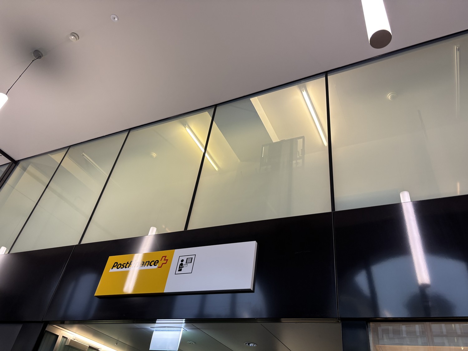 430m² department store, Foto 6 von 10