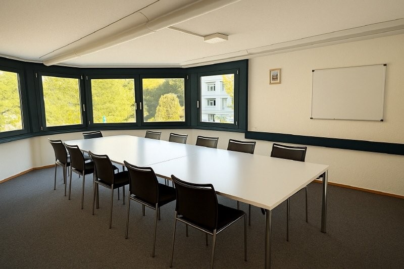 320m² office