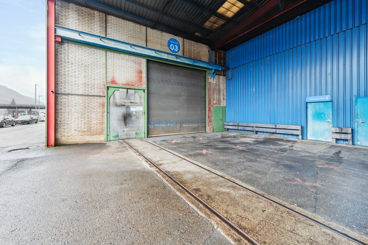 862m² commercial
