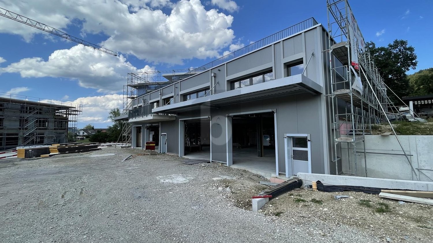 510m² industrial object