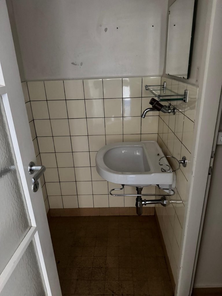 60m² Laden, Foto 3 von 5