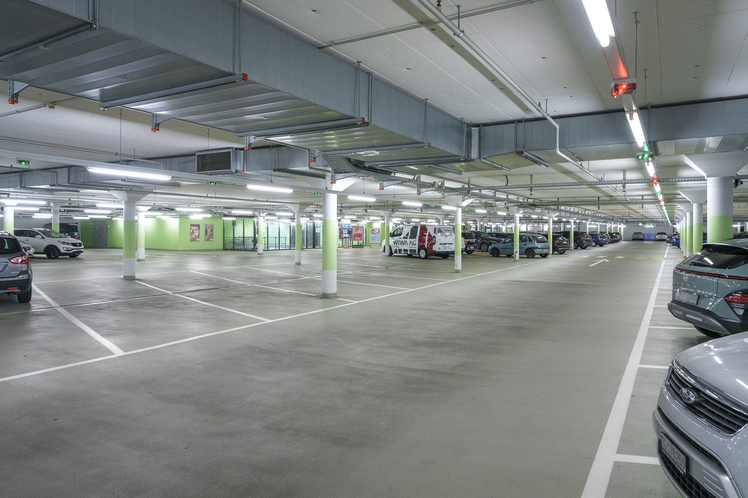 100-600m² commercial