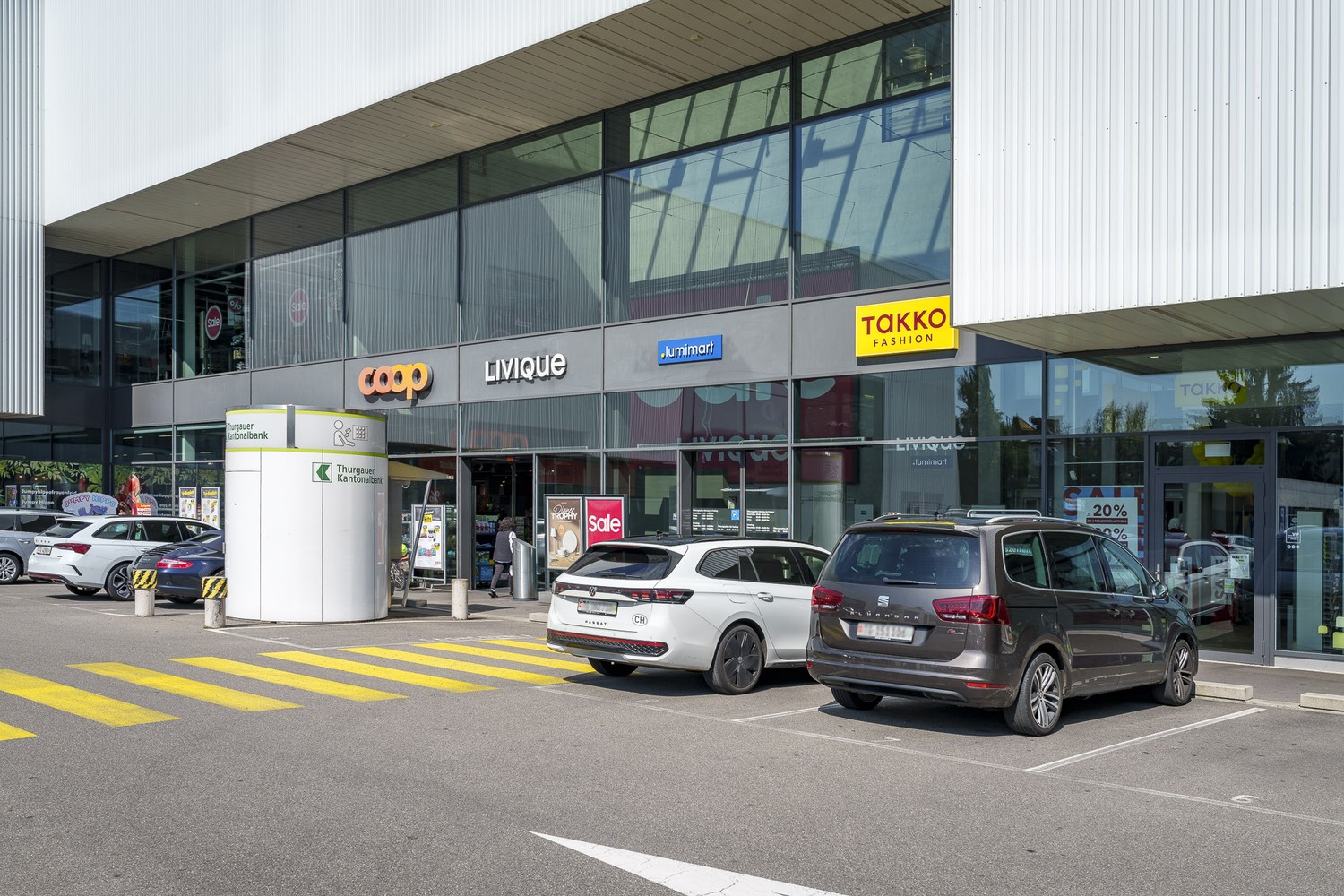 100-600m² commercial