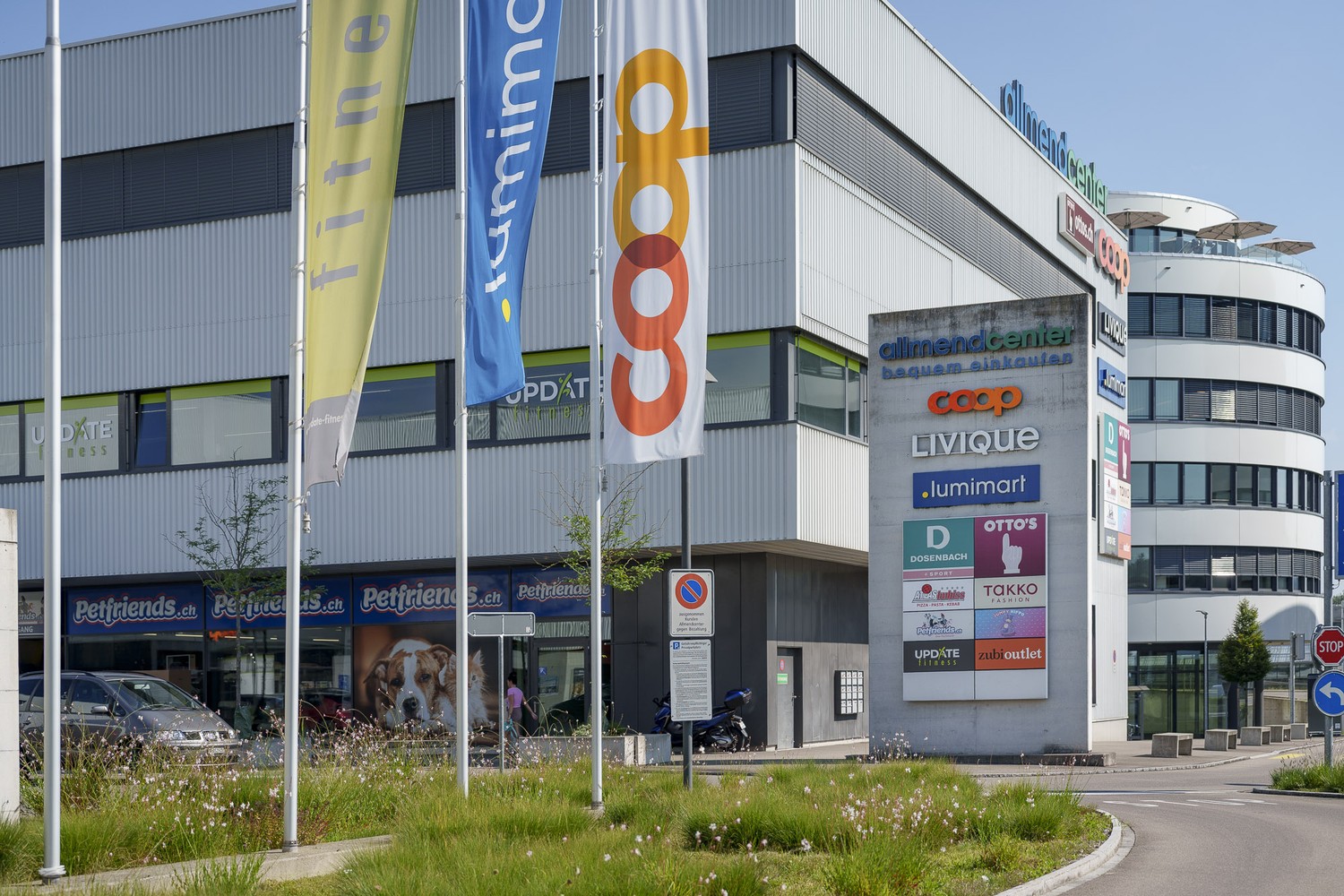 100-600m² commercial