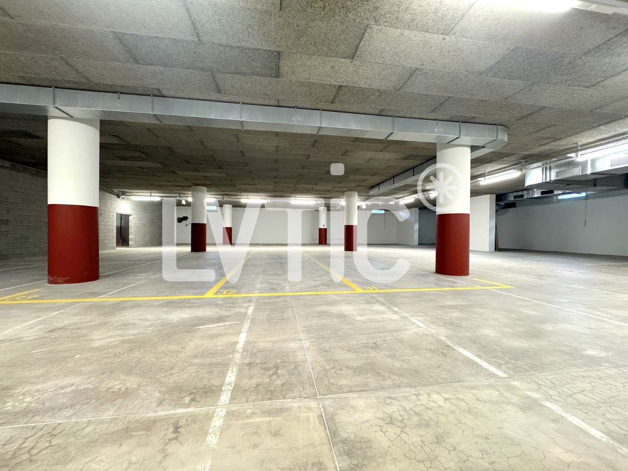 620m² Industrieobjekt, Foto 8 von 10