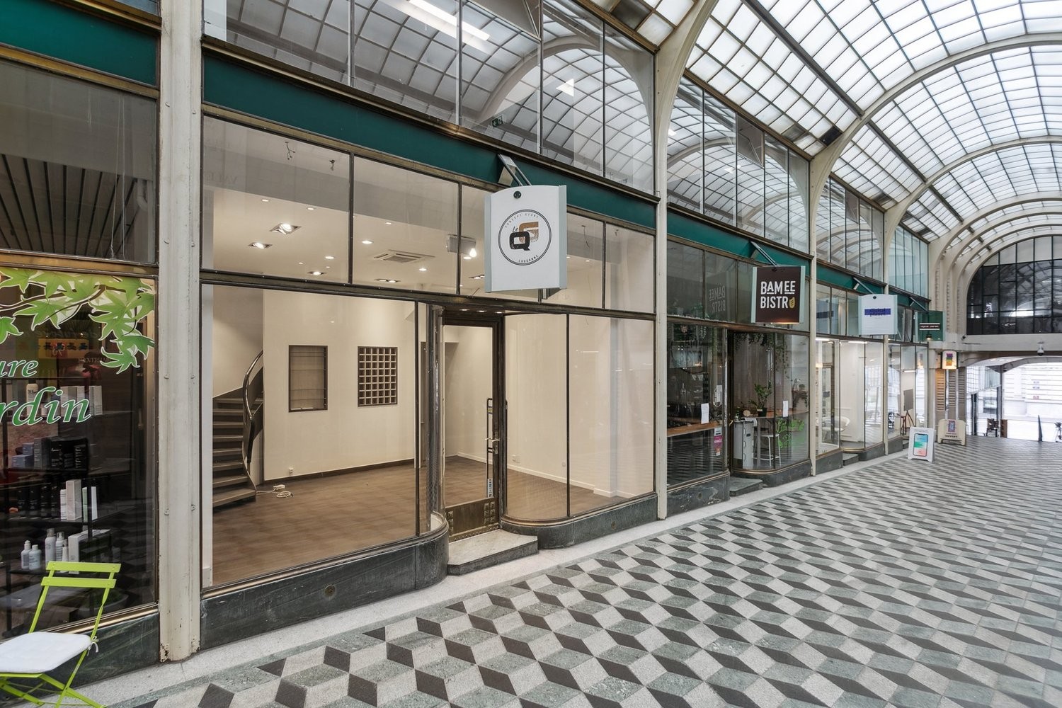 165m² Laden