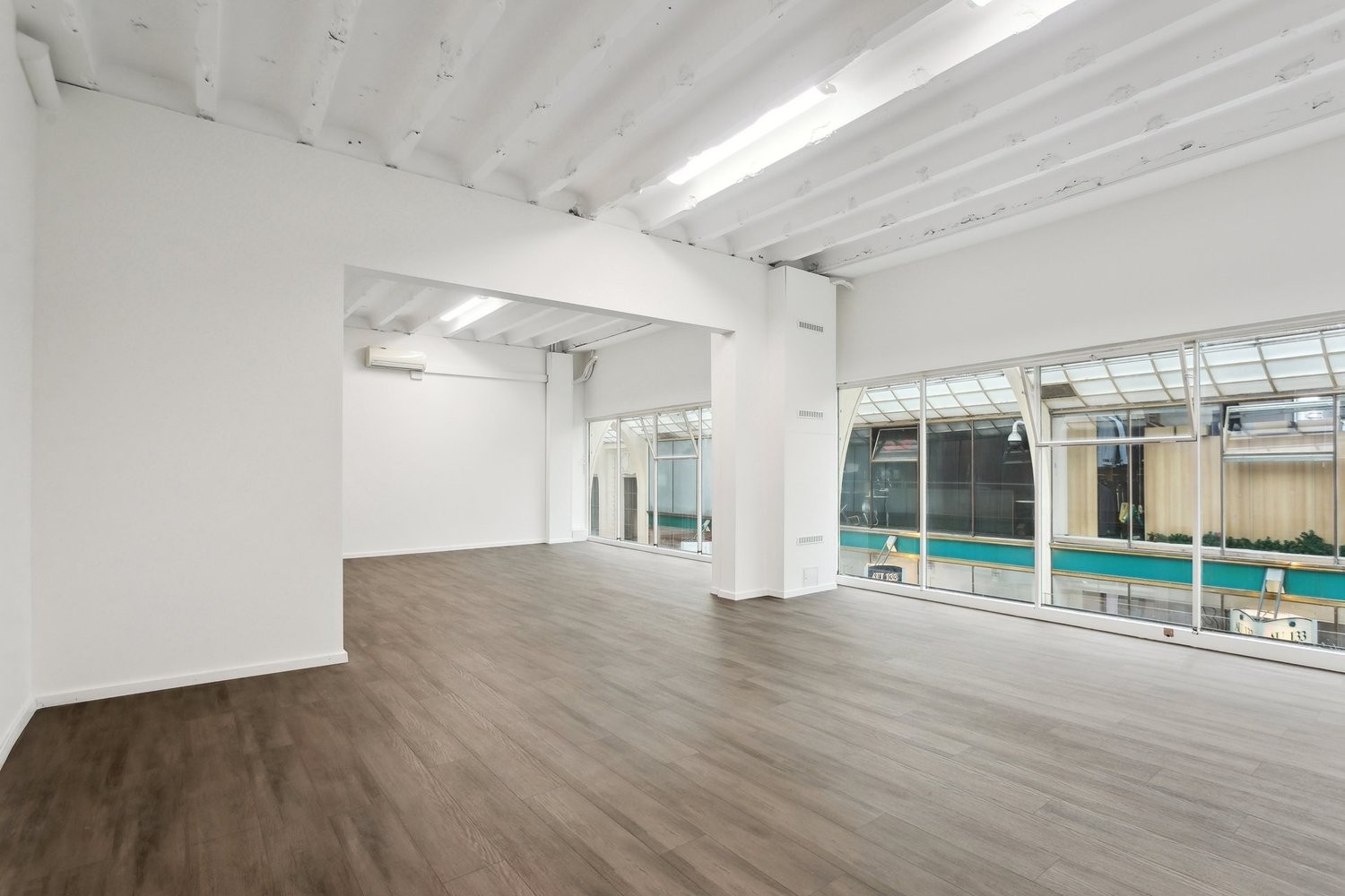 165m² Laden