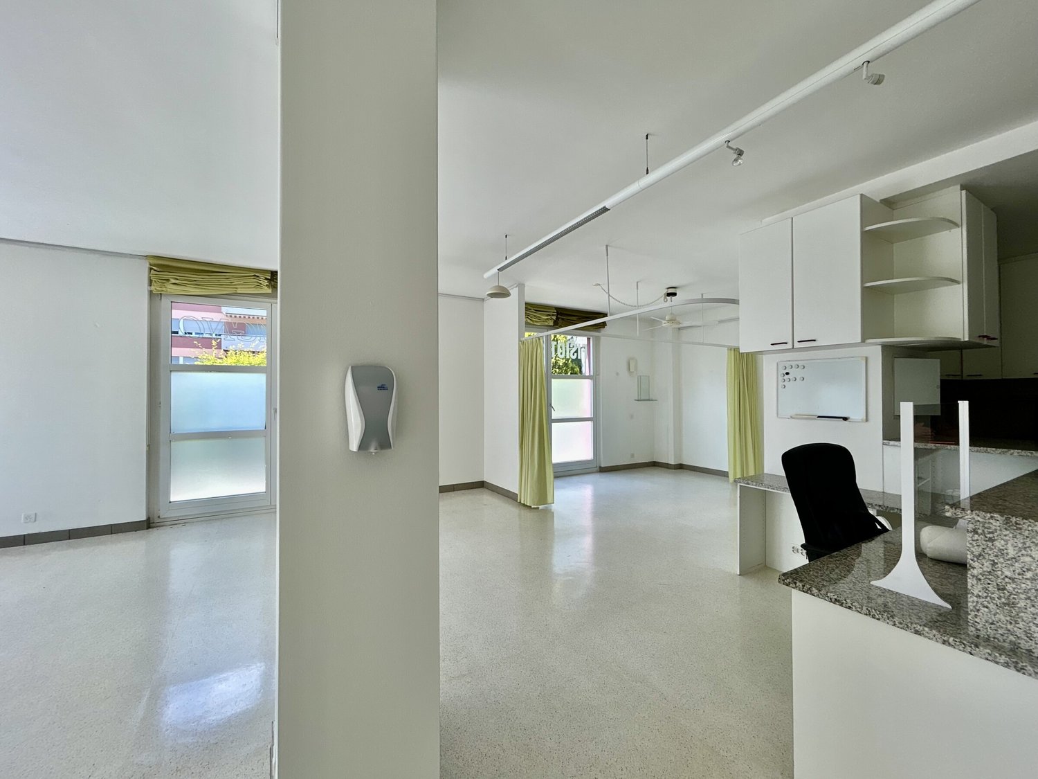 148m² Wohn- / Geschäftsgebäude