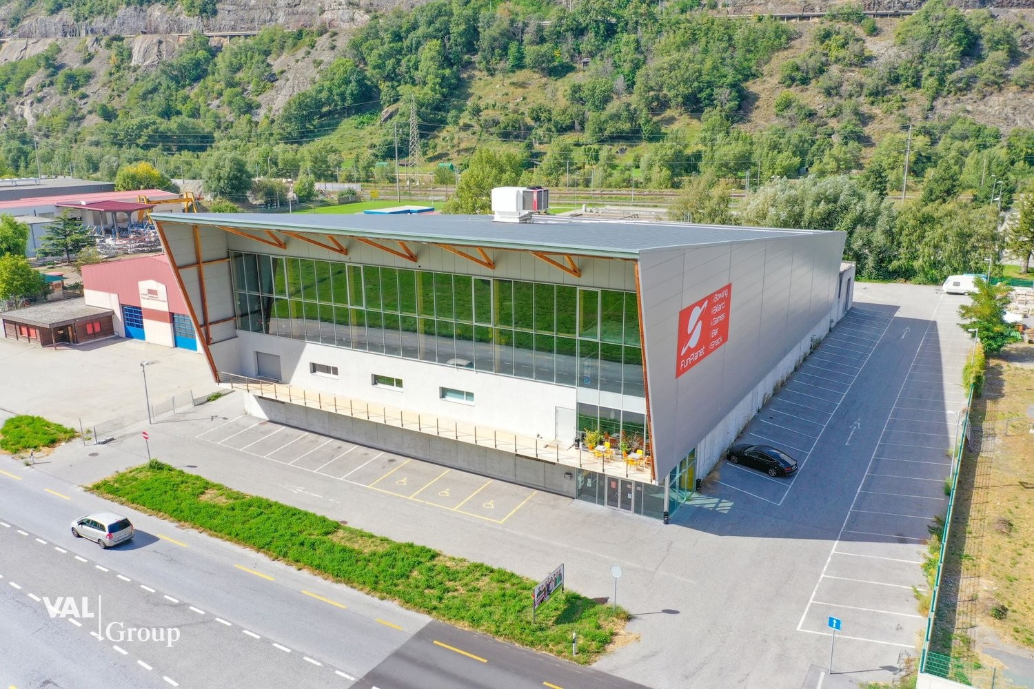 Sports hall