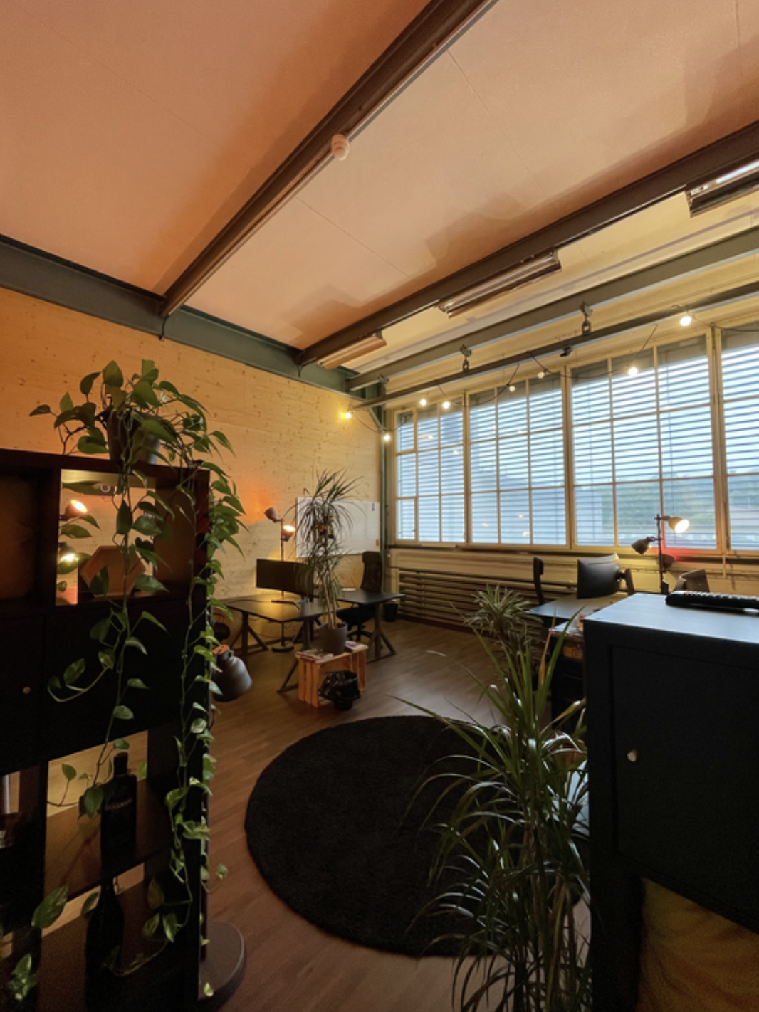27m² office