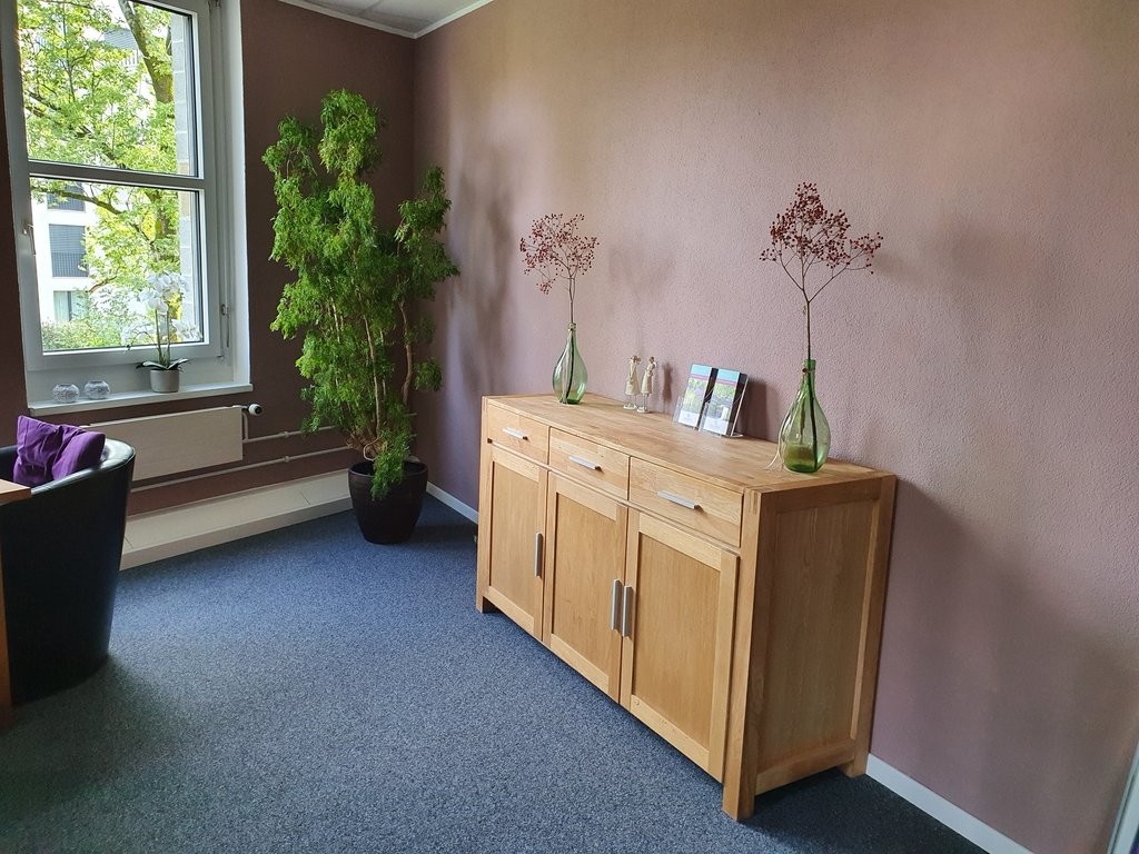 45m² commerciale, foto 1 di 3