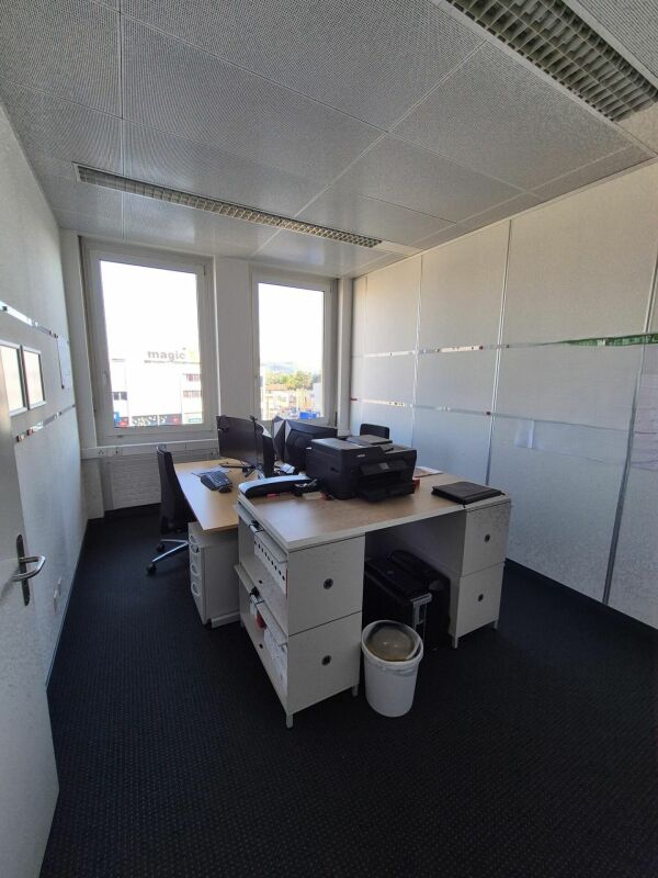 36m² office
