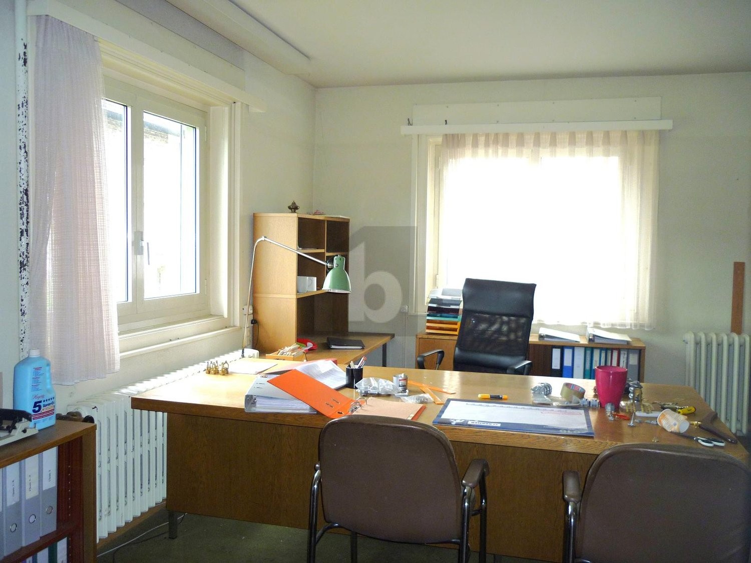 71m² office