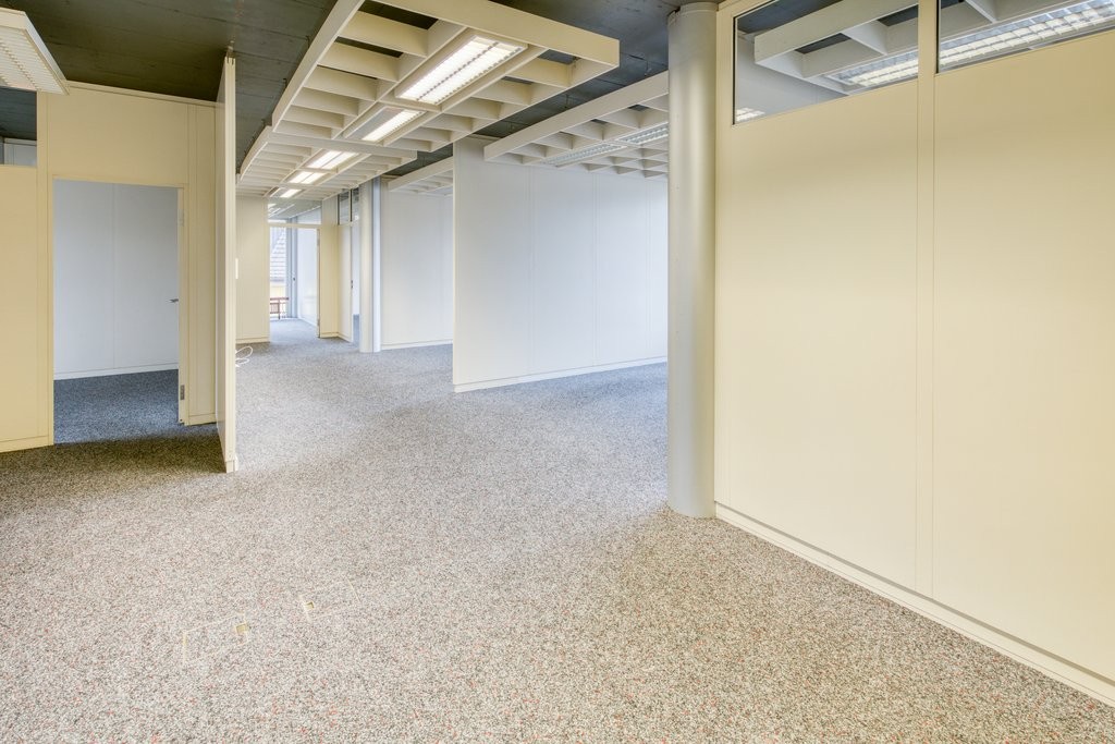 58m² commerciale, foto 3 di 8