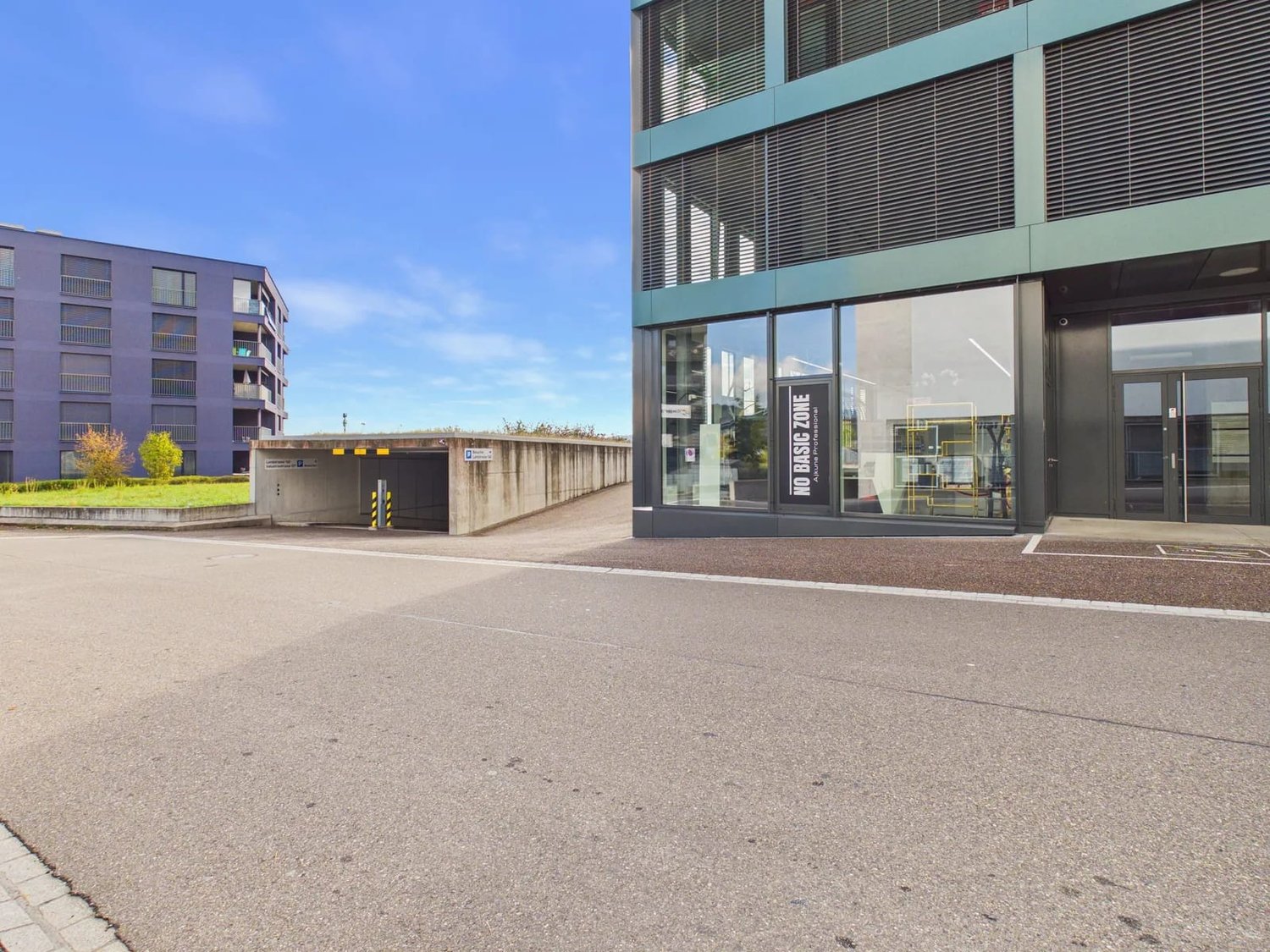 122m² commercial, Foto 1 von 10