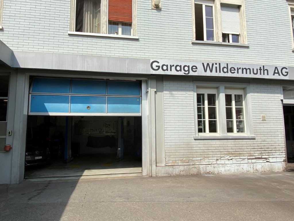 400m² workshop