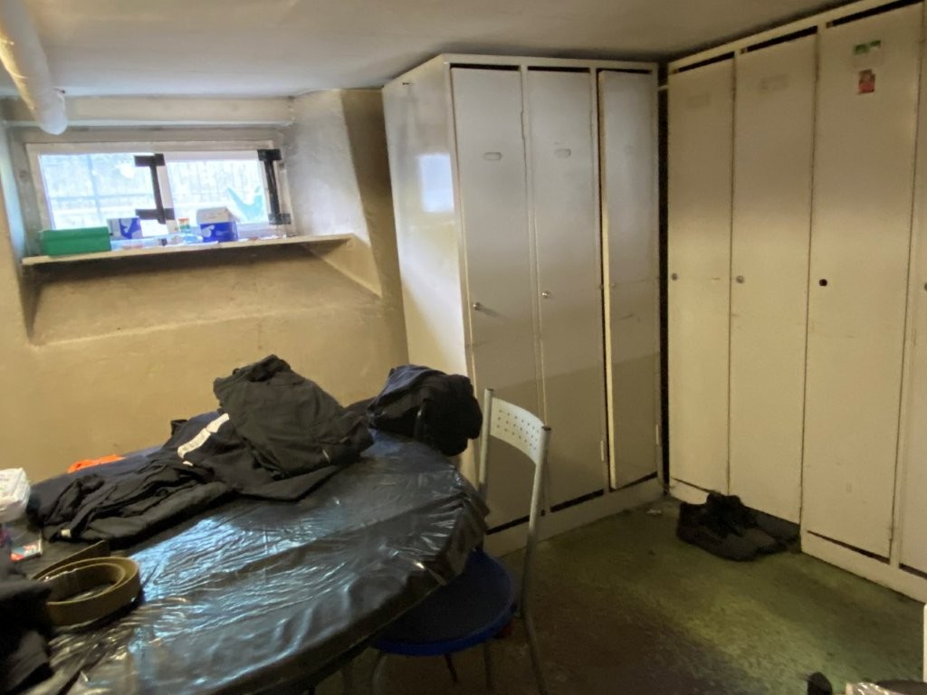 400m² workshop