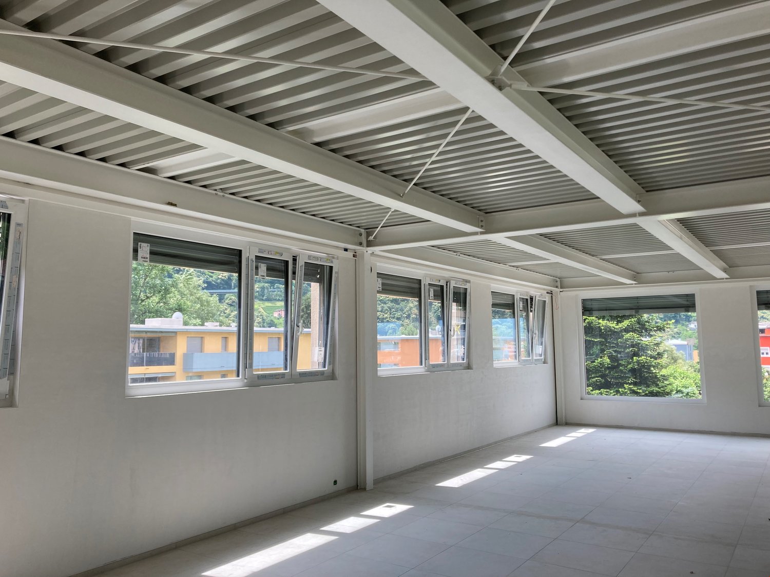242m² di superficie commerciale