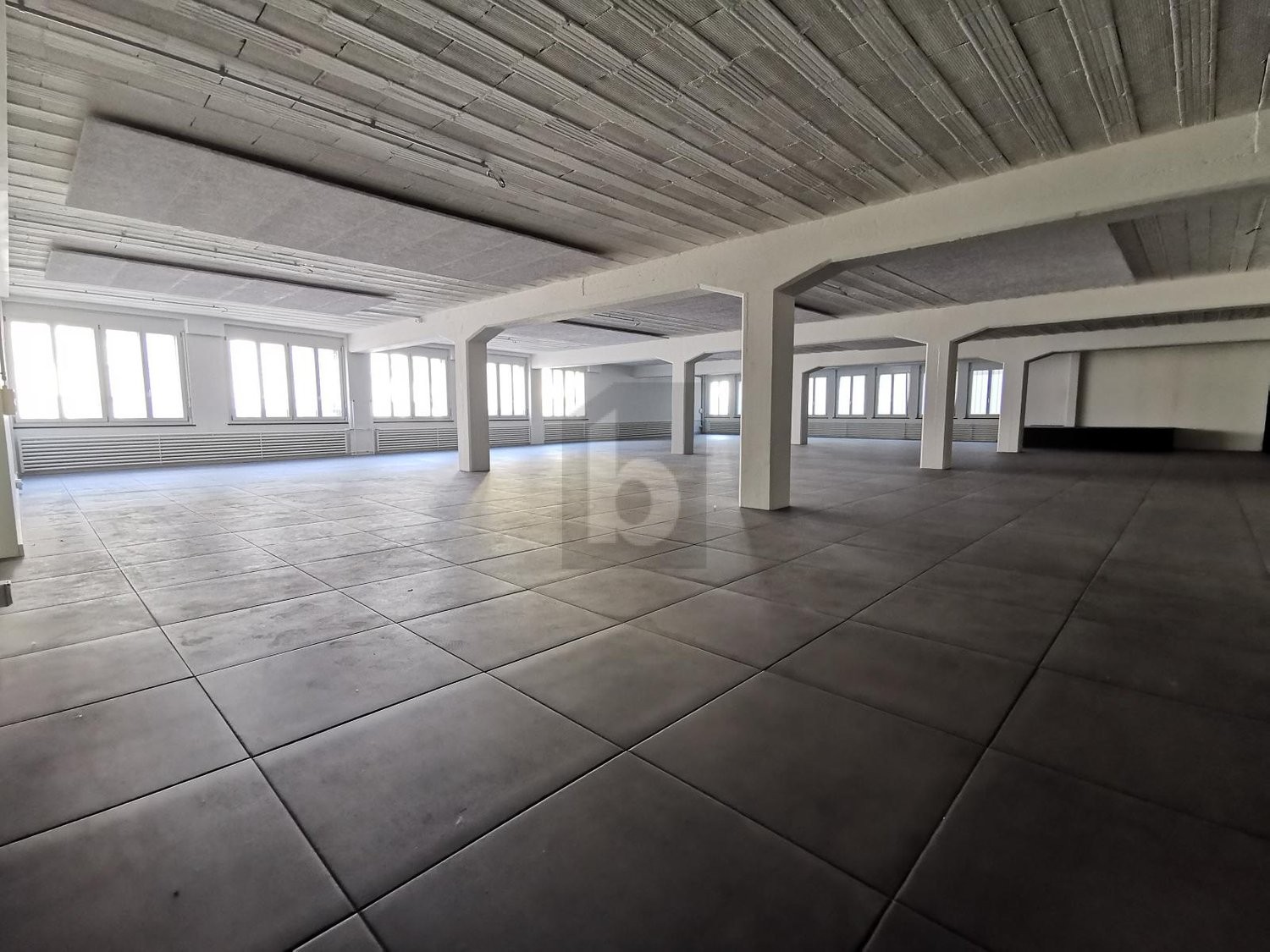 435m² industrial object
