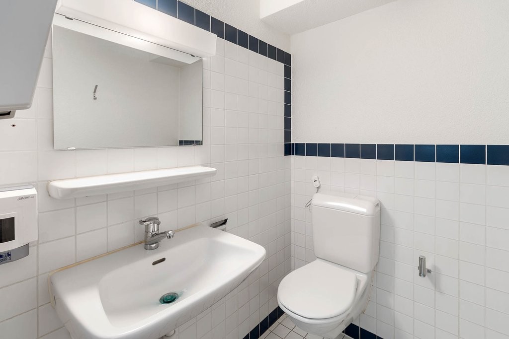 122m² commercial, photo 10 of 10