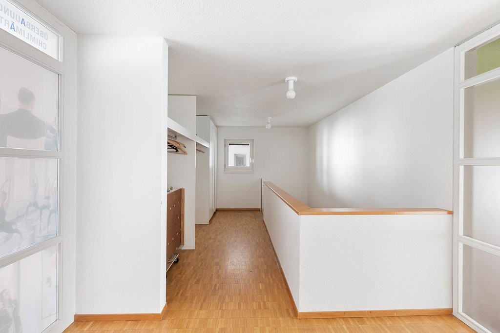 122m² commercial, photo 8 of 10