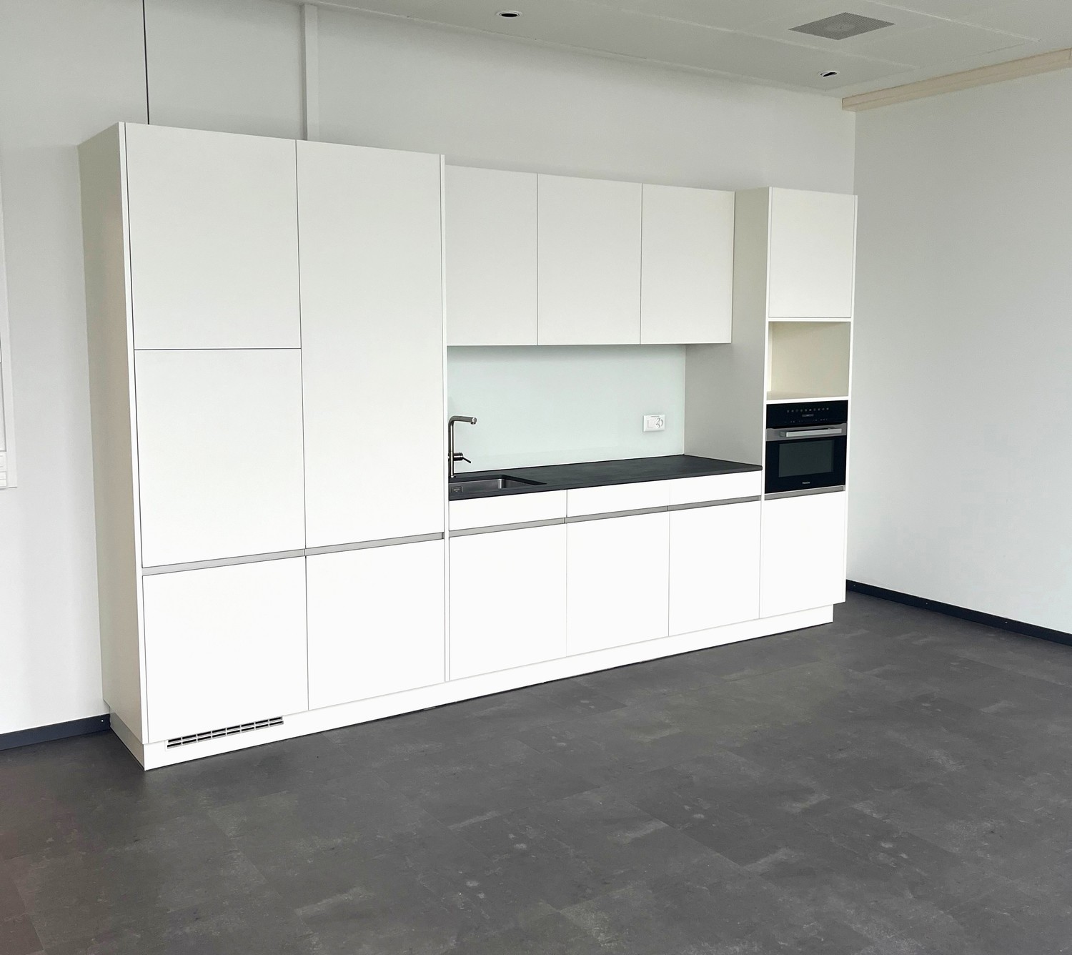 307m² office, Foto 5 von 10