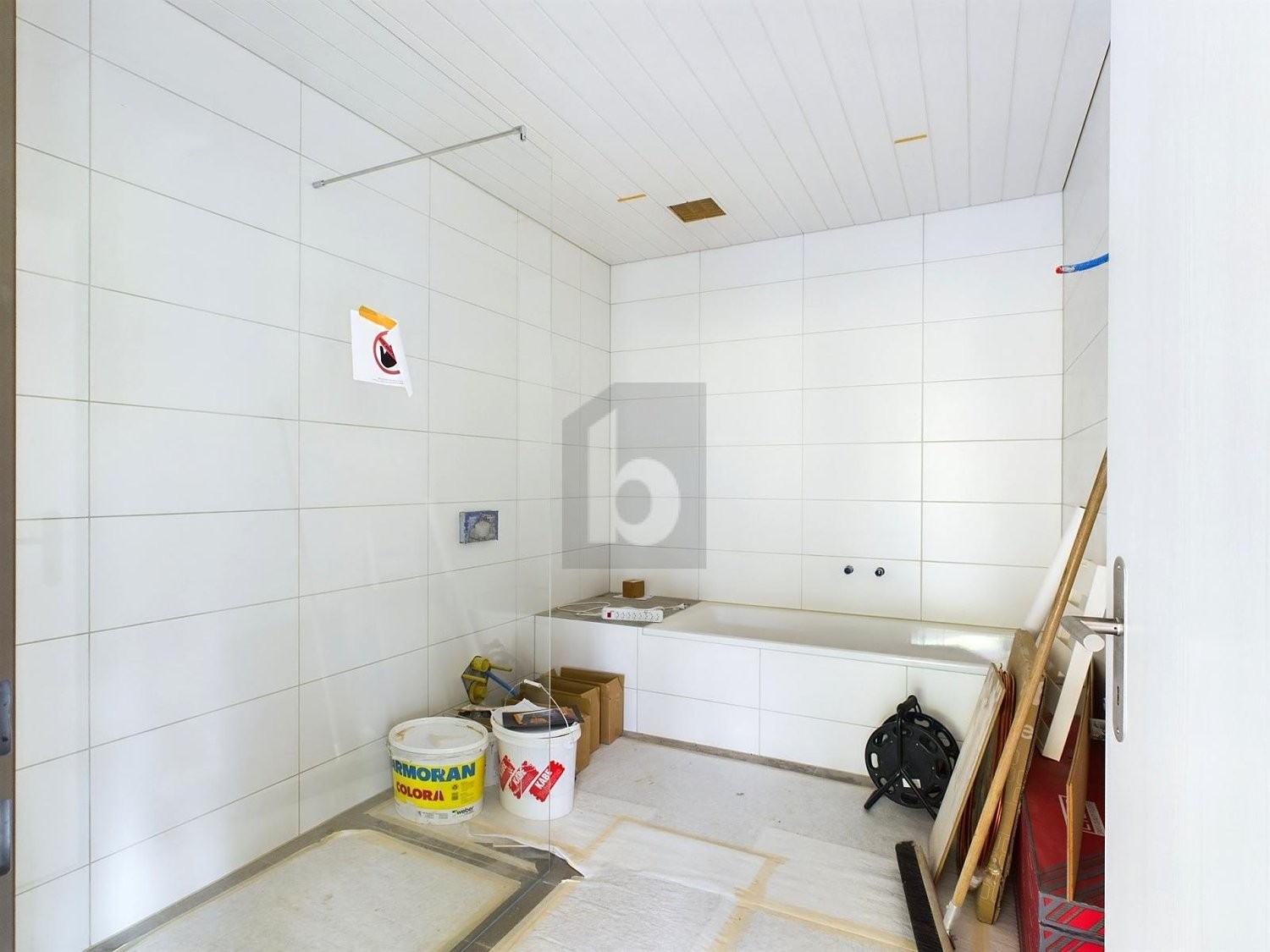 negozio di 87m²
