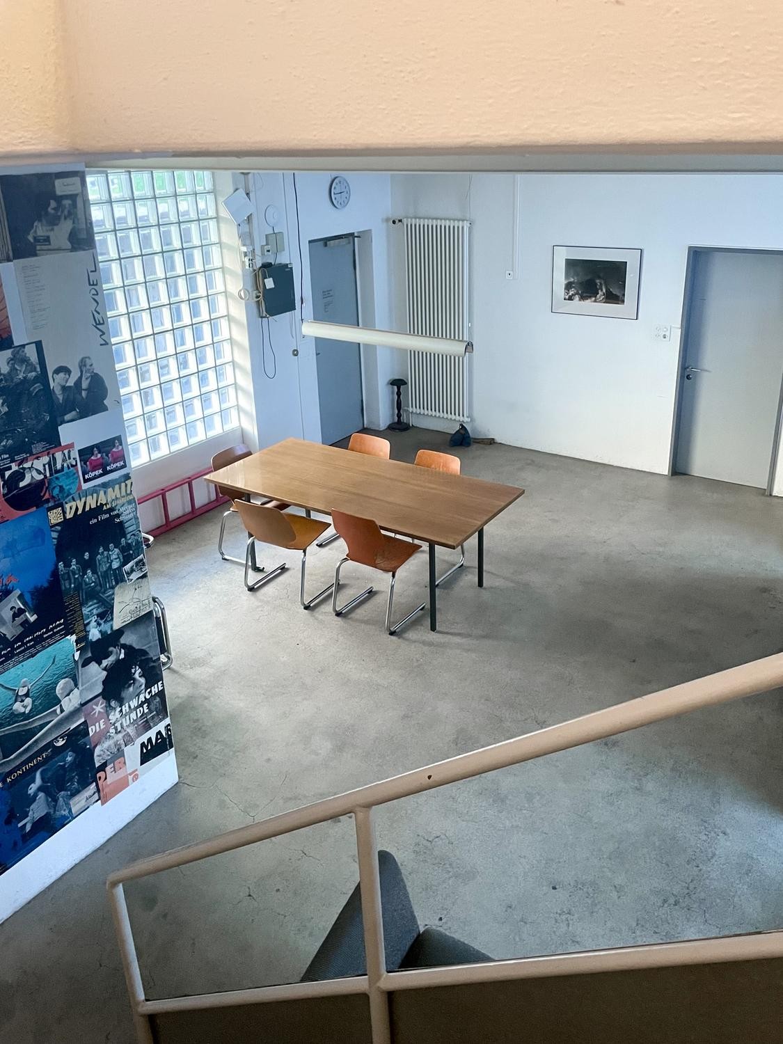 68m² office