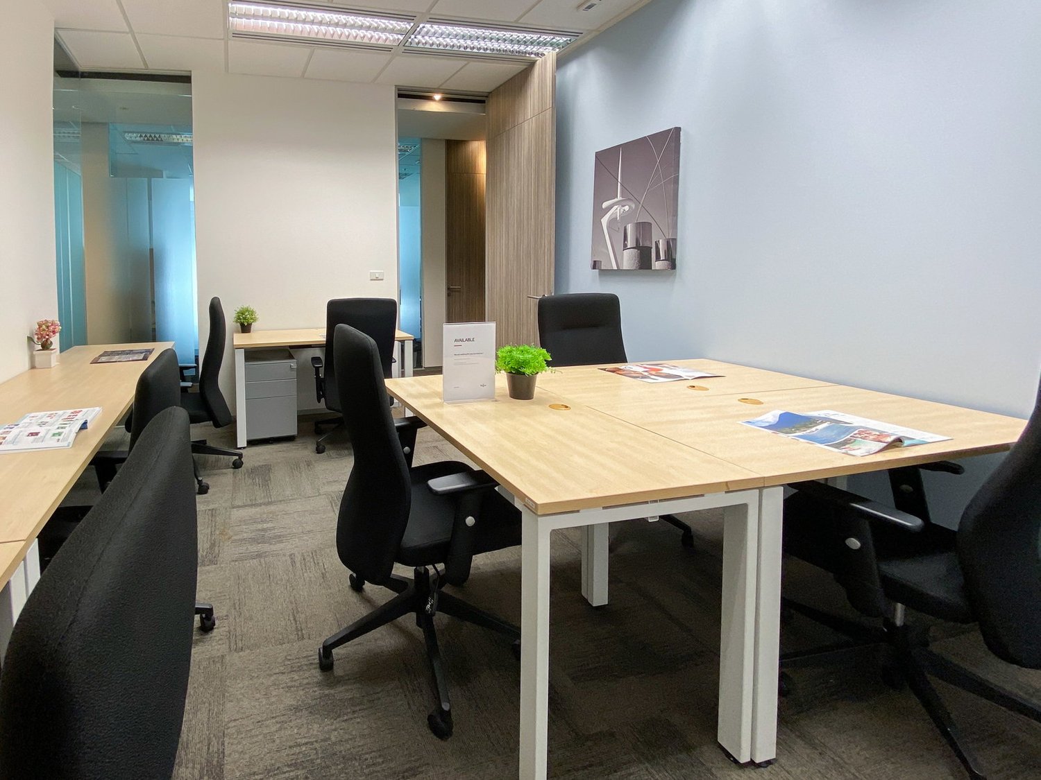 150m² office, photo 1 sur 9