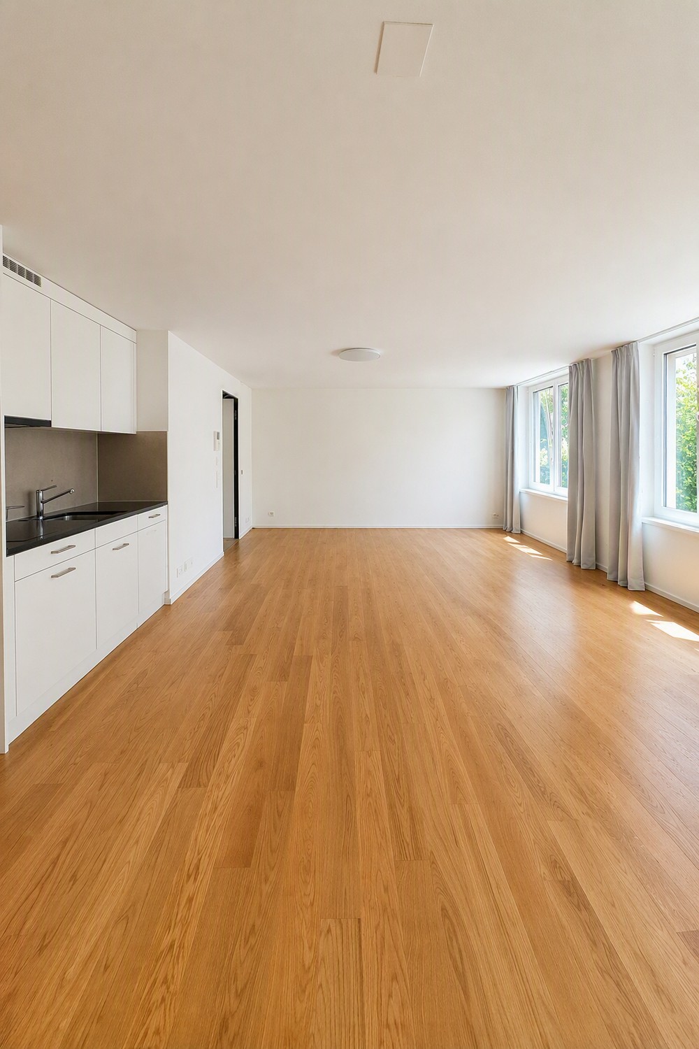 75m² office