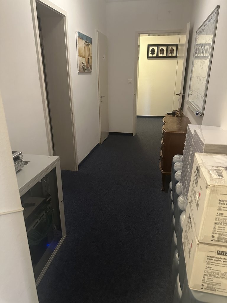 105m² commerciale, foto 5 di 9