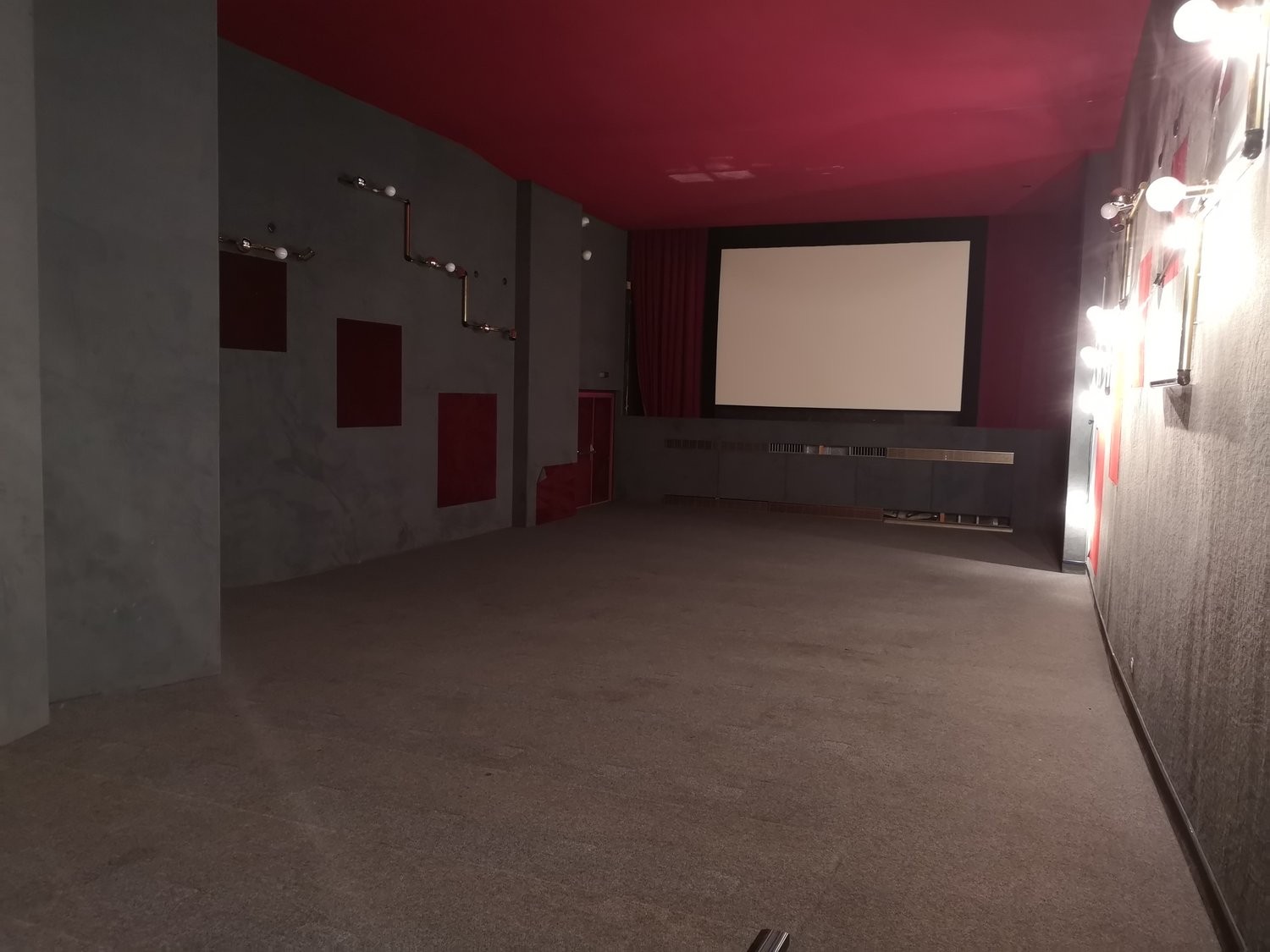 190m² Laden