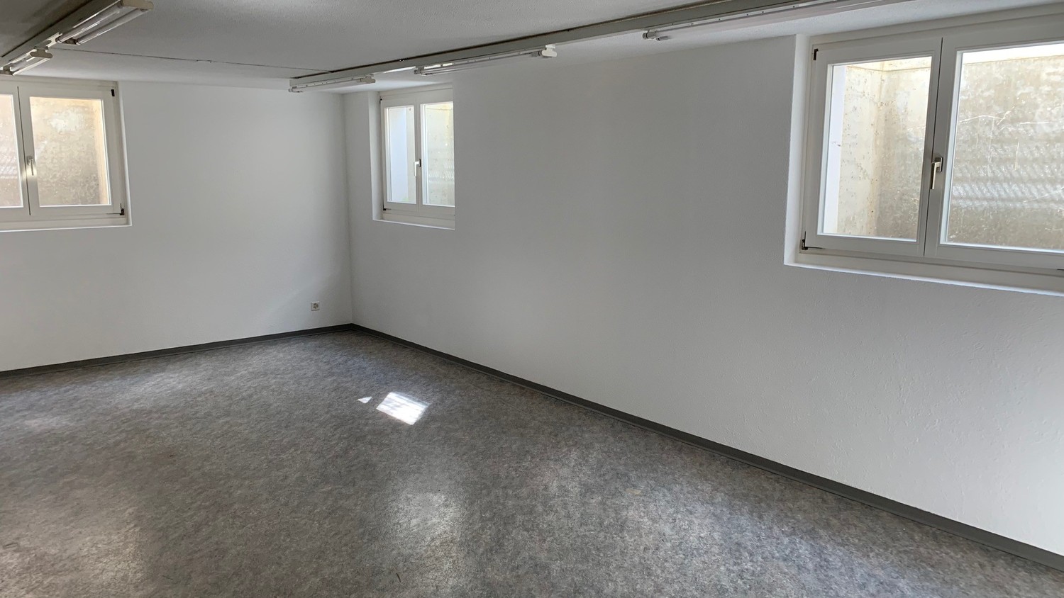 40m² office