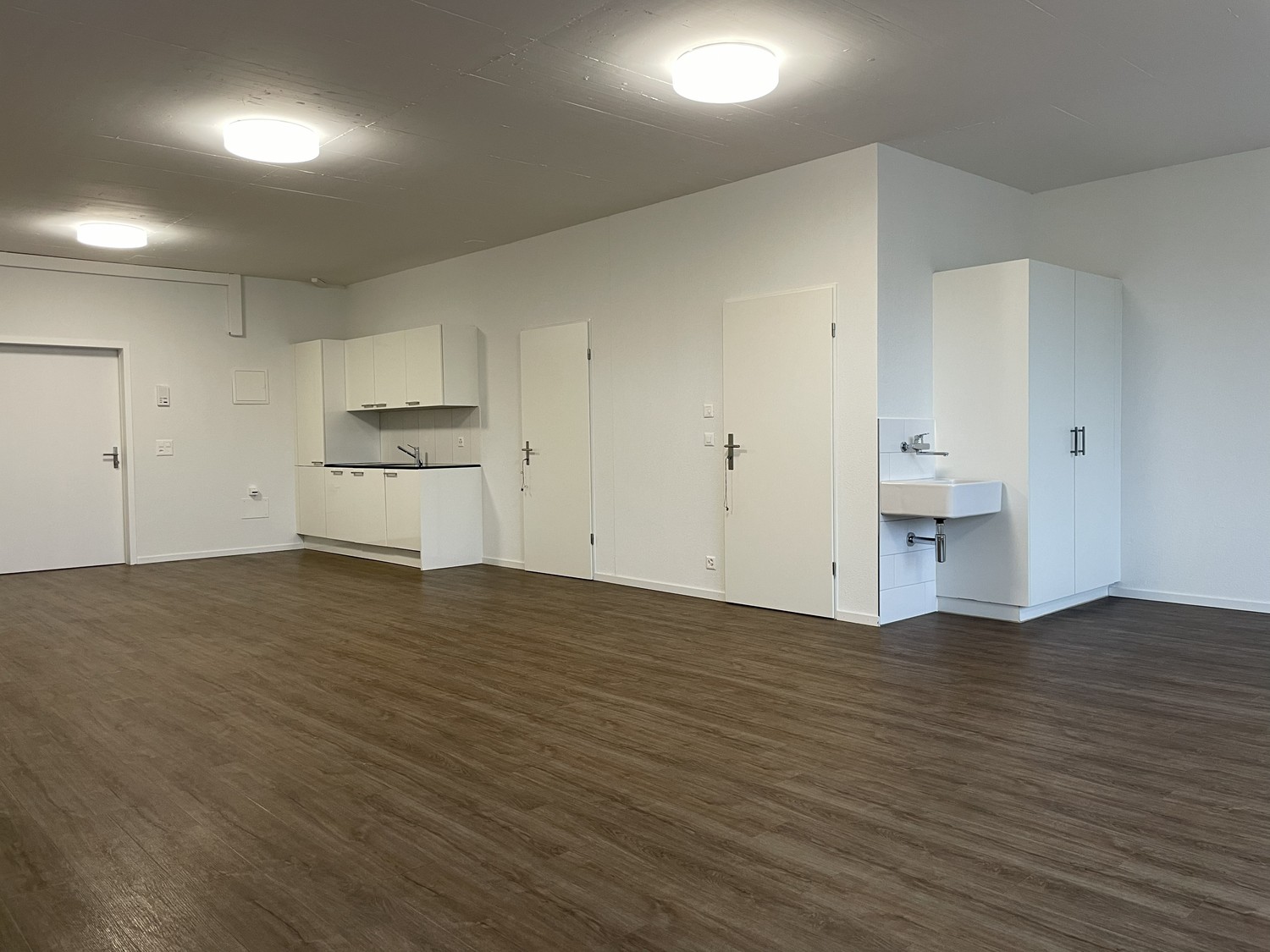 166m² commerciale, foto 5 di 5