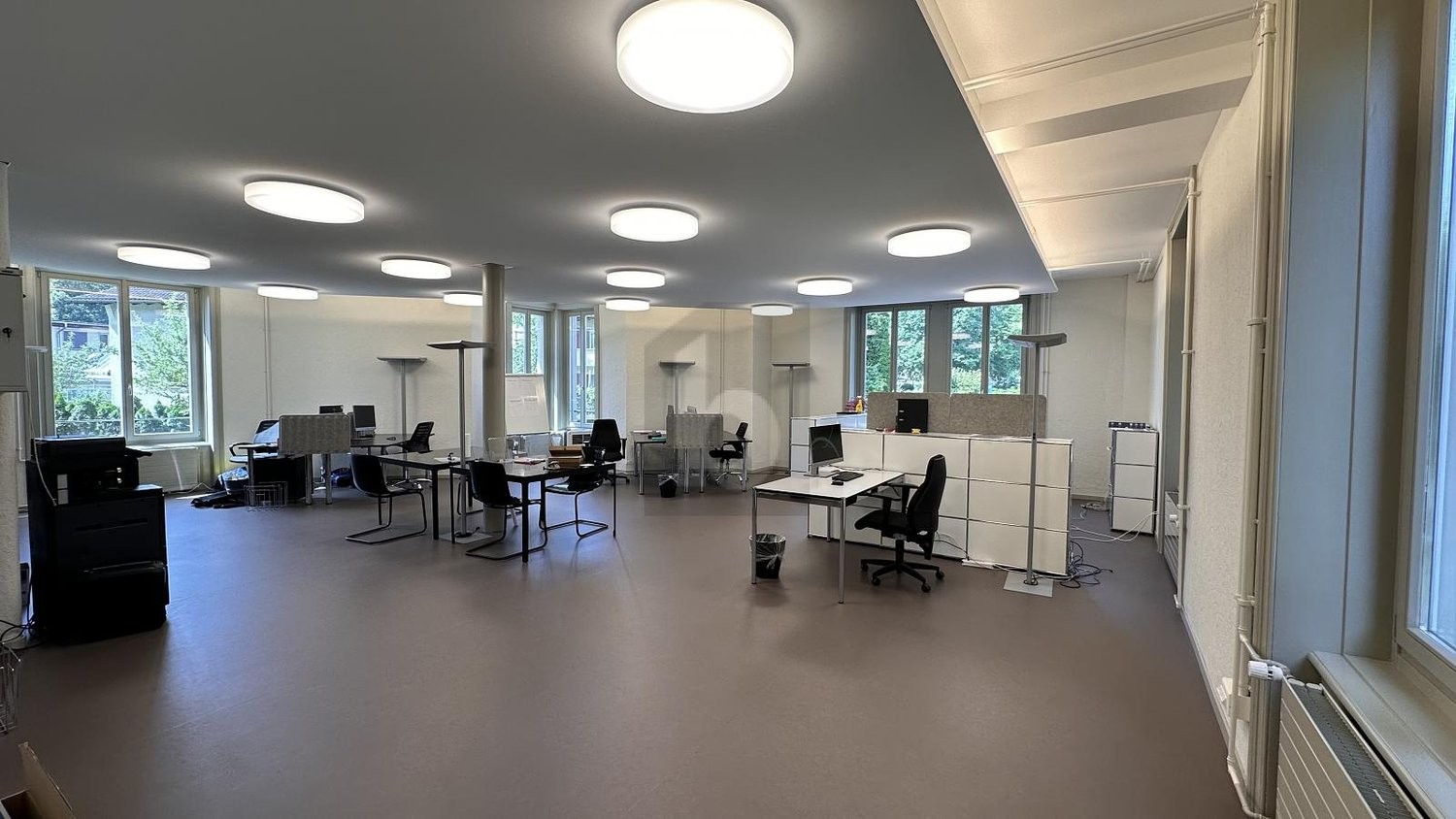 127m² office