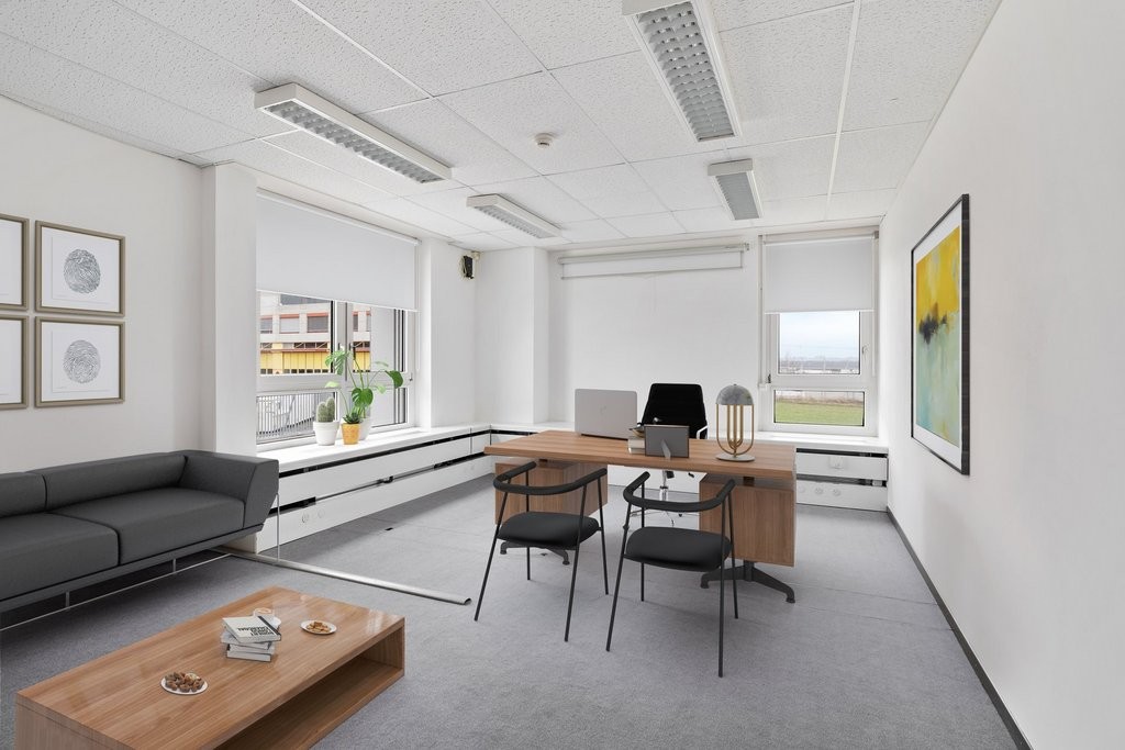 273m² Büro