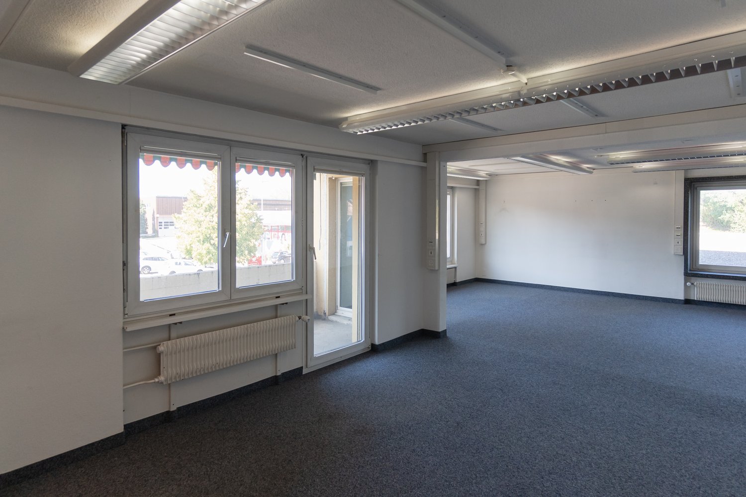 200m² commerciale, foto 5 di 9