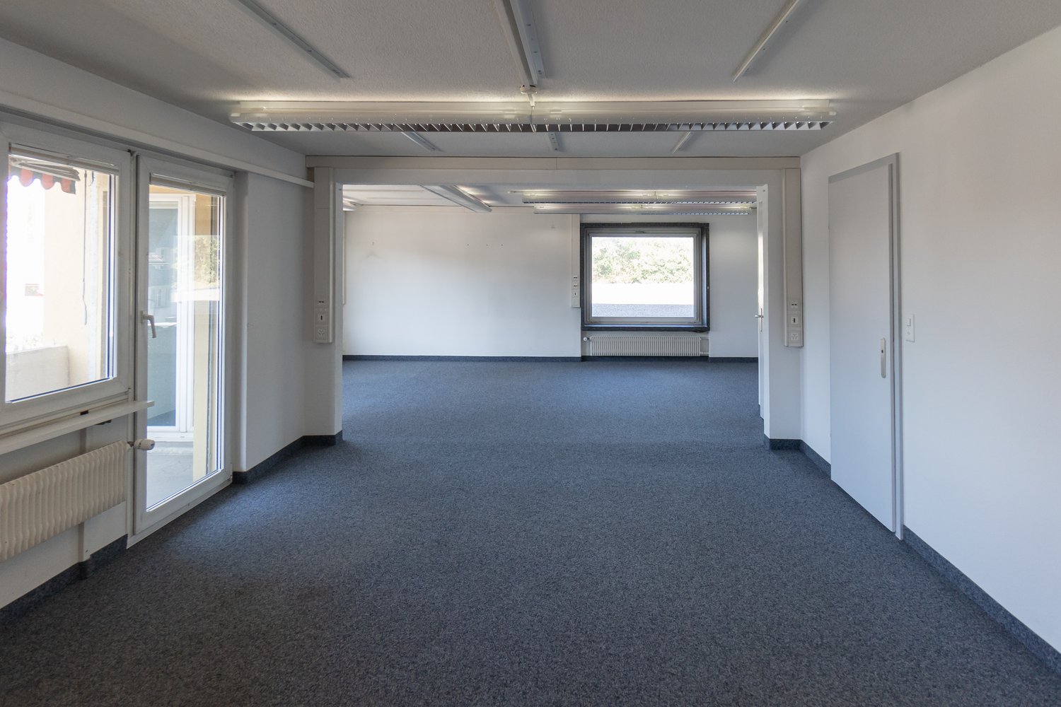 200m² commerciale, foto 4 di 9