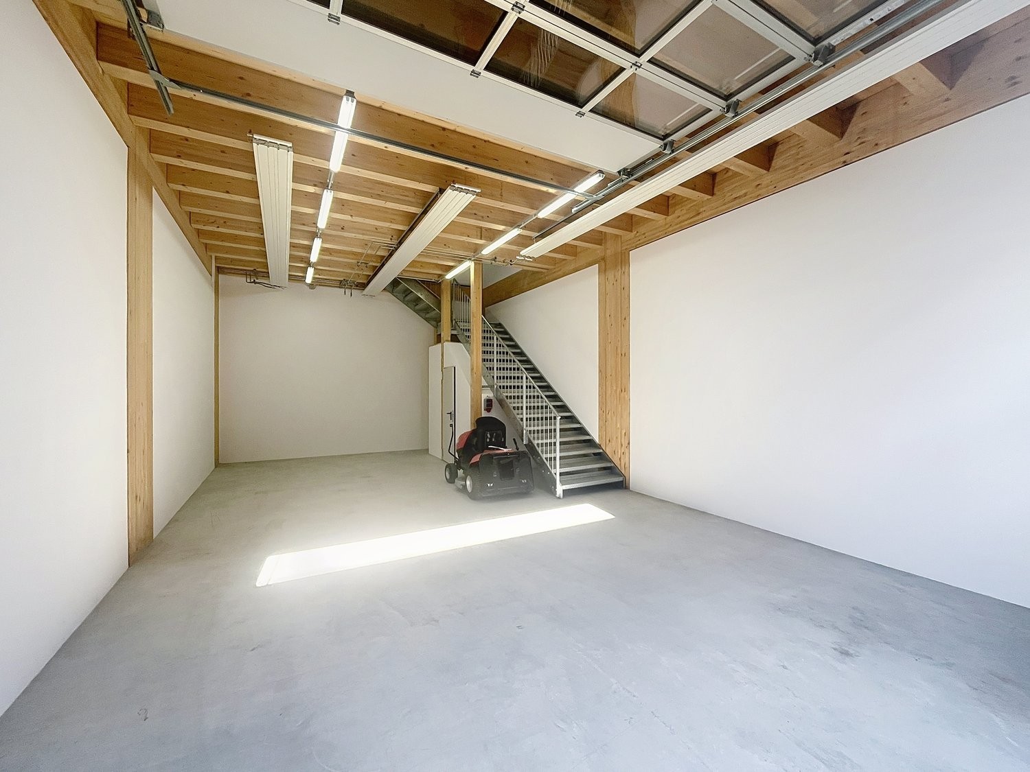 125m² Büro, Foto 2 von 7