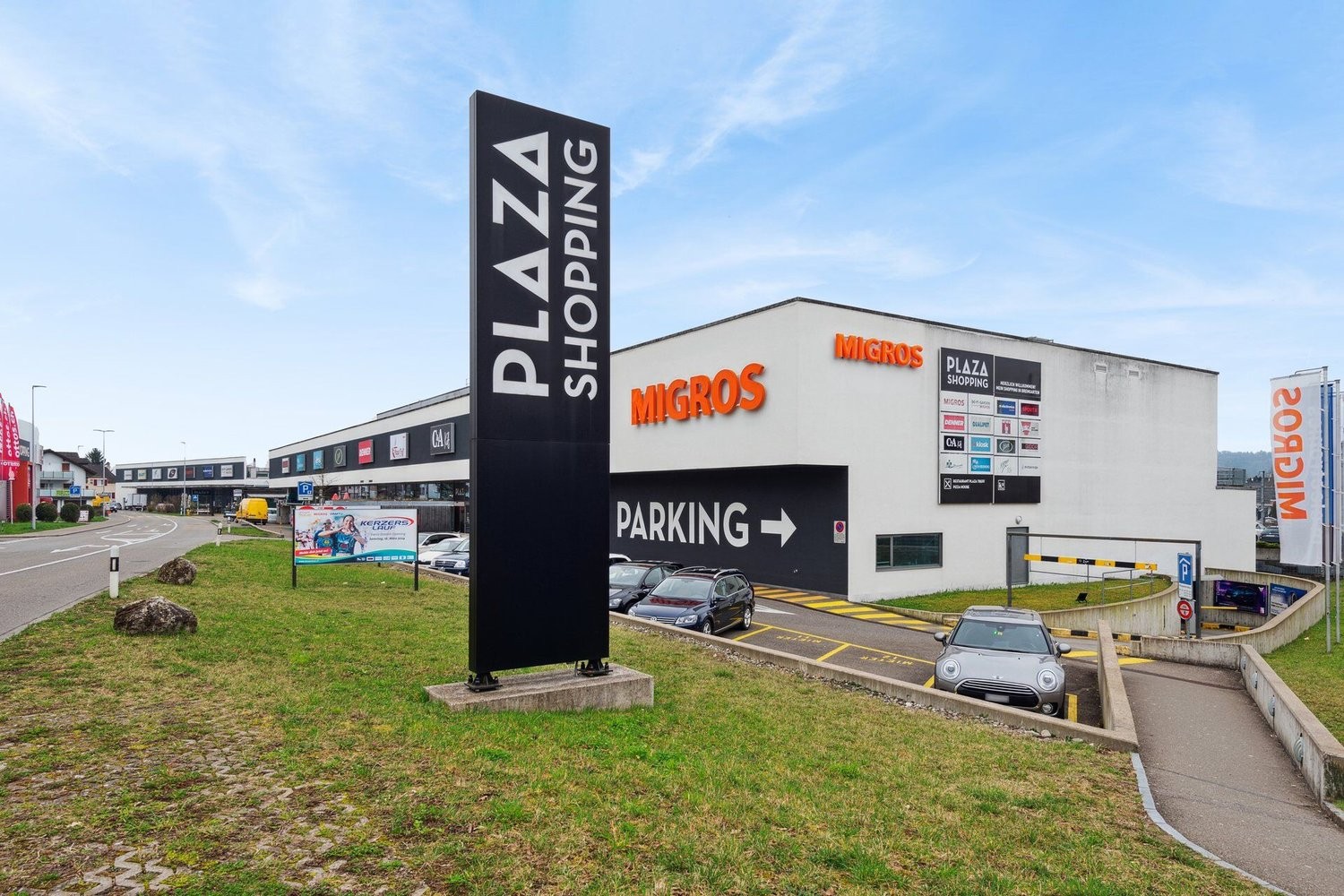 190m² negozio