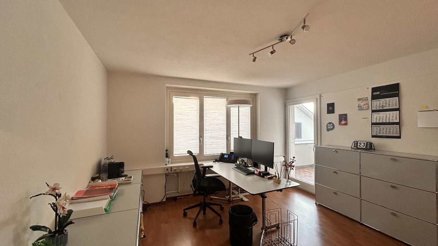 119m² office, Foto 1 von 10