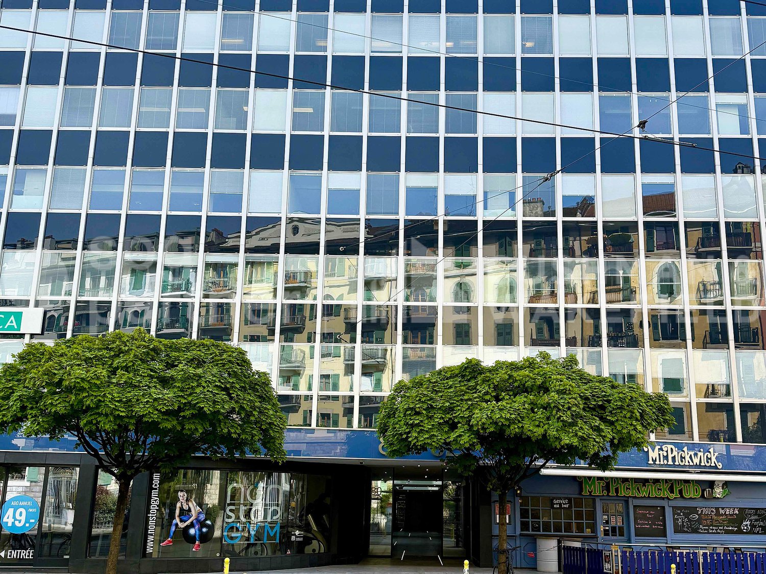 1284m² Büro