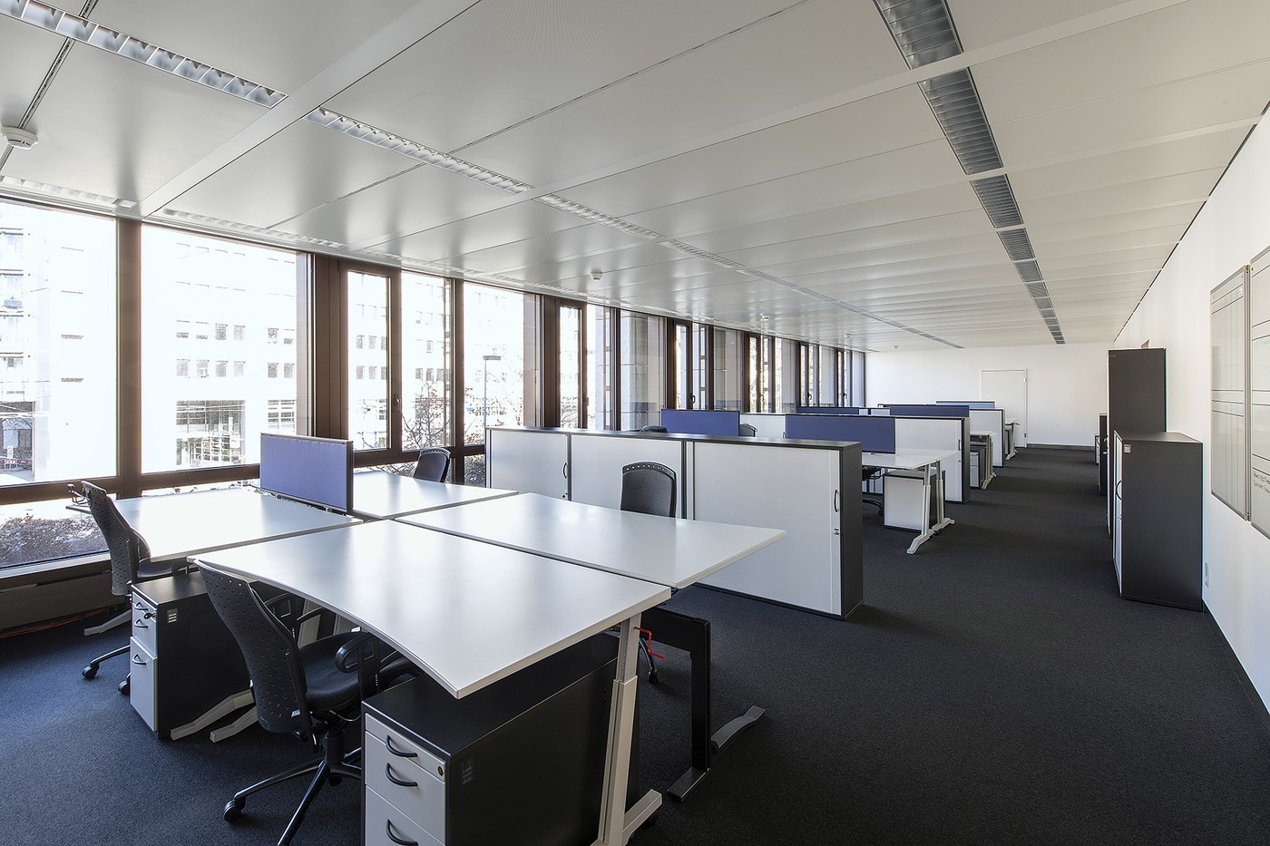 123m² office